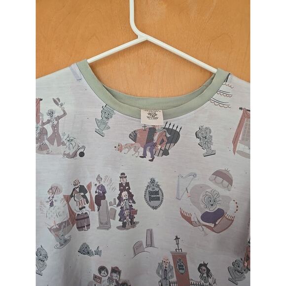 Disney Haunted Mansion Short Sleeve Oversized Sleep Shirt Adult Medium - Picture 2 of 6
